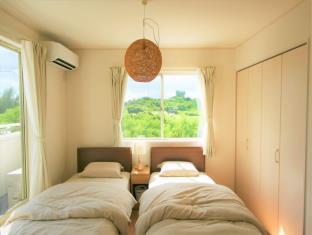 FJ60 Okinawa Villa 1A 4BR Near Manza beach WiFi