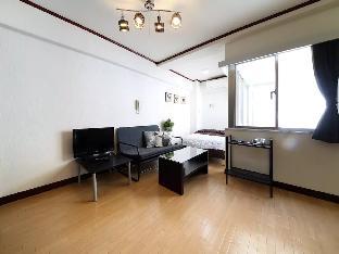 City Center Apt Near OsakaCastle WIFI 3min sta3