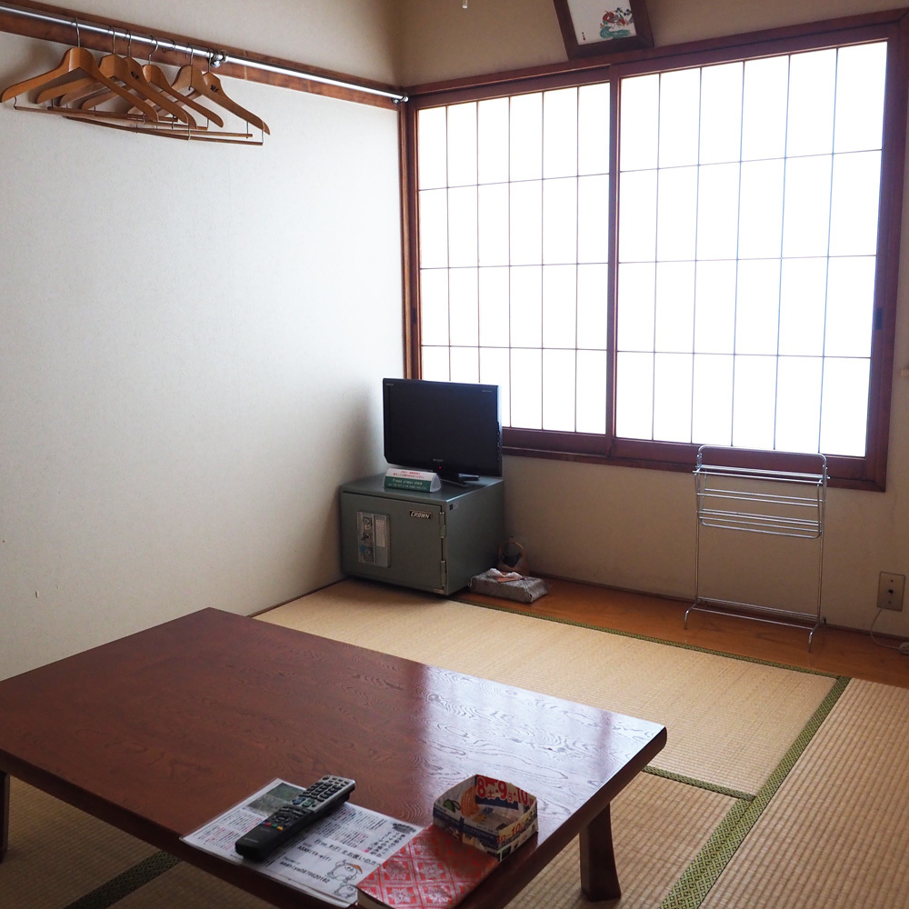 Asahiya Ryokan (Shodoshima)