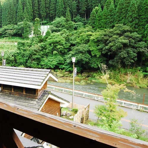 Anraku Onsen Shumine