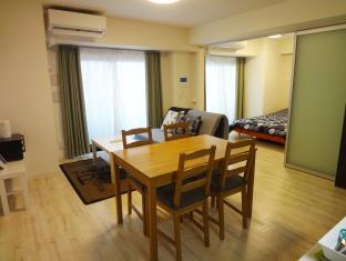 KM Apartment in Ueno 10F