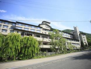 鴬宿温泉 長栄館