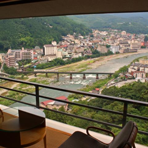 Gero Onsen Koyoitenkuuniazobu Shogetsu