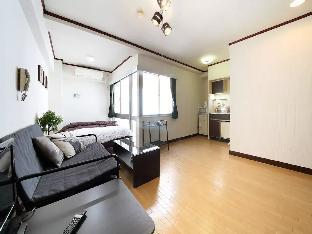 City Center Apt Near OsakaCastle WIFI 3min sta3